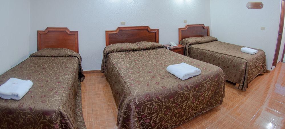 Hotel Atenas ハラパ エクステリア 写真